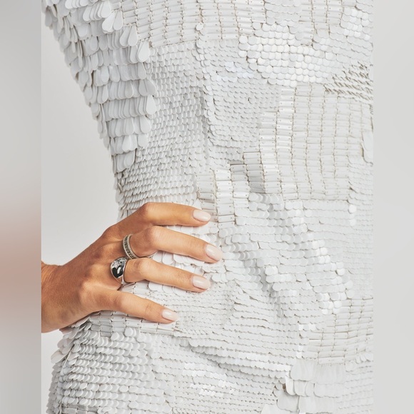 Retrofête April sequin dress - Picture 3 of 7